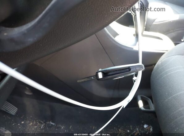 KL7CJLSBXLB339316 2020 CHEVROLET TRAX Red Vista del salpicadero
