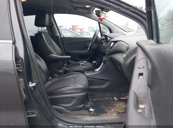 KL7CJPSB4JB712645 2018 CHEVROLET TRAX Gray 