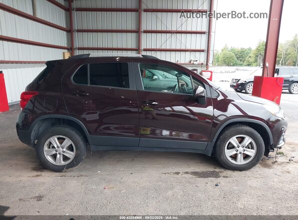 KL7CJPSB8MB349867 2021 CHEVROLET TRAX Maroon Instrument cluster view