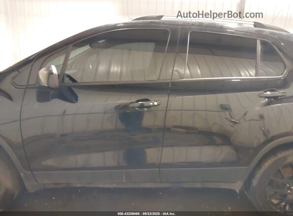 KL7CJPSM0NB534790 2022 CHEVROLET TRAX Black სალონის 360-გრადუსიანი ხედი