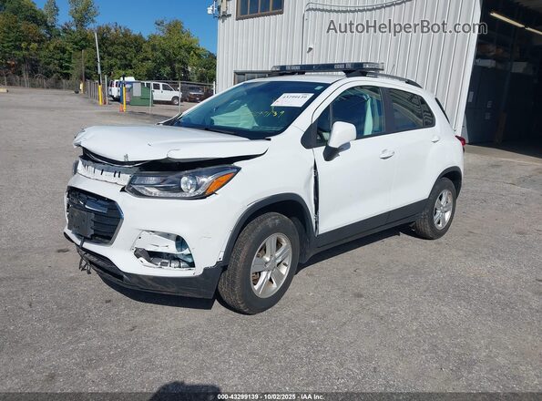 KL7CJPSM5NB551262 2022 CHEVROLET TRAX White Vista tres cuartos delantera izquierda