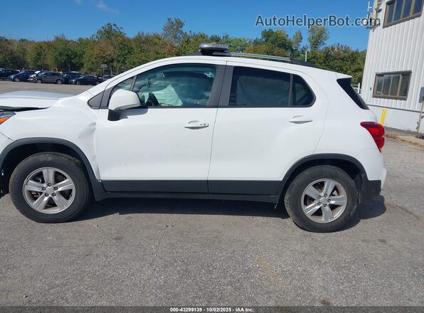 KL7CJPSM5NB551262 2022 CHEVROLET TRAX White Vista interior de 360 grados