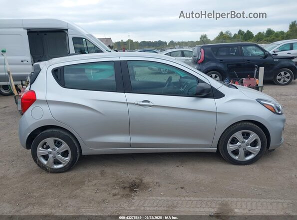 KL8CB6SA5MC220943 2021 CHEVROLET SPARK Серебряный Вид задней части салона
