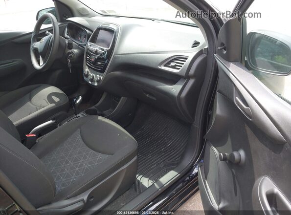 KL8CB6SA7LC461224 2020 CHEVROLET SPARK Черный Вид салона спереди