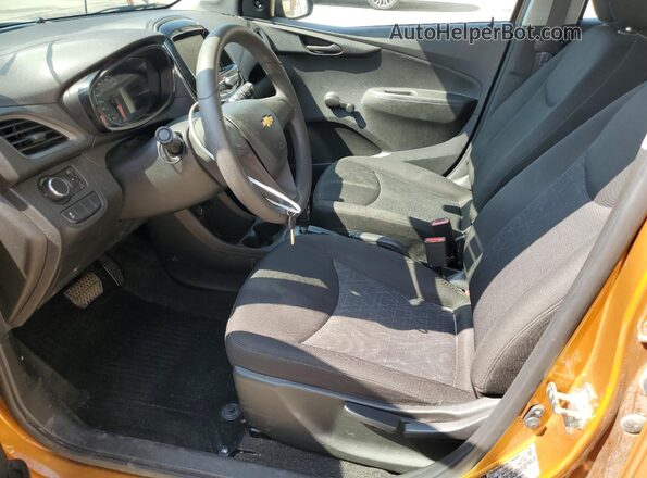 KL8CB6SAXLC402409 2020 CHEVROLET SPARK Orange Front interior view
