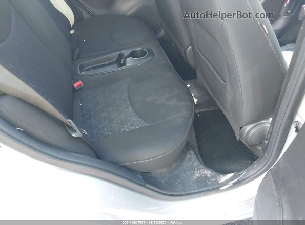 KL8CD6SA2MC707091 2021 CHEVROLET SPARK Silver Widok naklejki z numerem VIN