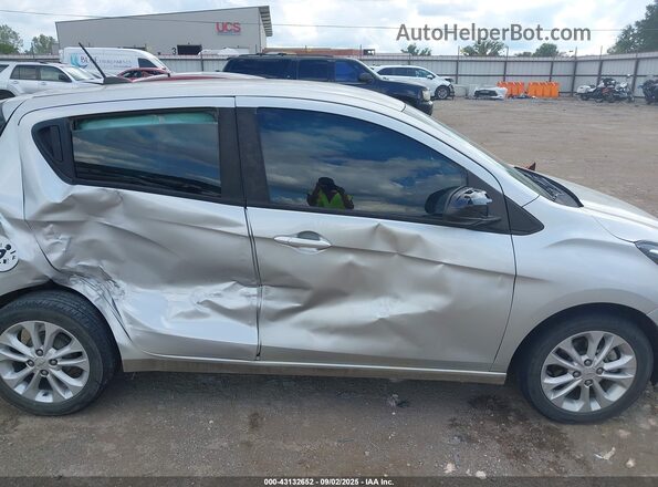KL8CD6SA2MC713456 2021 CHEVROLET SPARK Silver Սալոնի հետևի տեսք