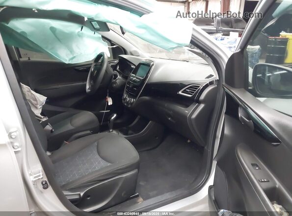 KL8CD6SA3NC012359 2022 CHEVROLET SPARK Gray წინა სალონის ხედი