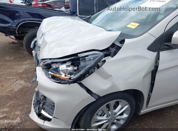 KL8CD6SA7MC745108 2021 CHEVROLET SPARK White Դիմացի տեսք