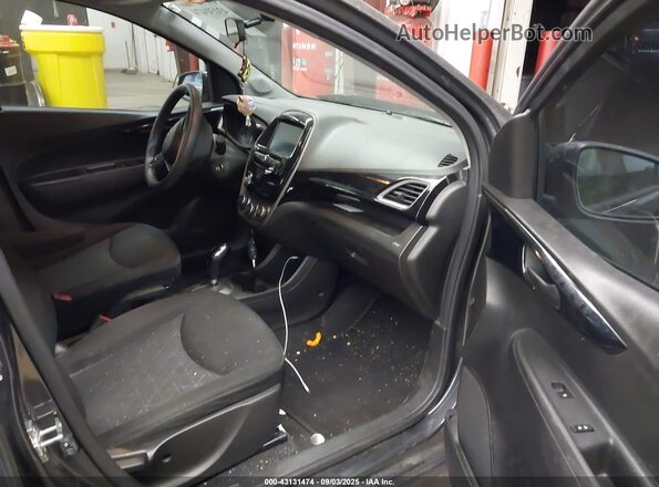 KL8CD6SAXLC441530 2020 CHEVROLET SPARK Gray Front interior view