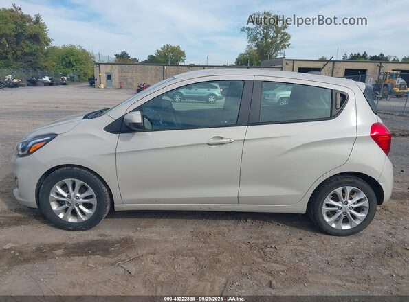 KL8CD6SAXLC464368 2020 CHEVROLET SPARK White Սալոնի 360 աստիճան տեսք