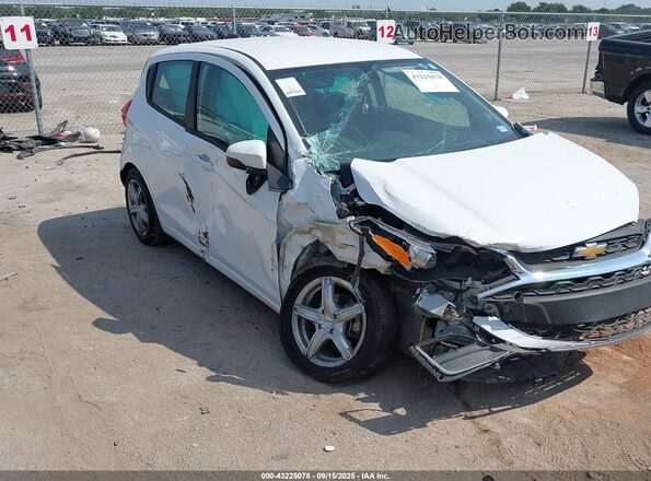 KL8CD6SAXMC746155 2021 CHEVROLET SPARK White Դիմացի տեսք