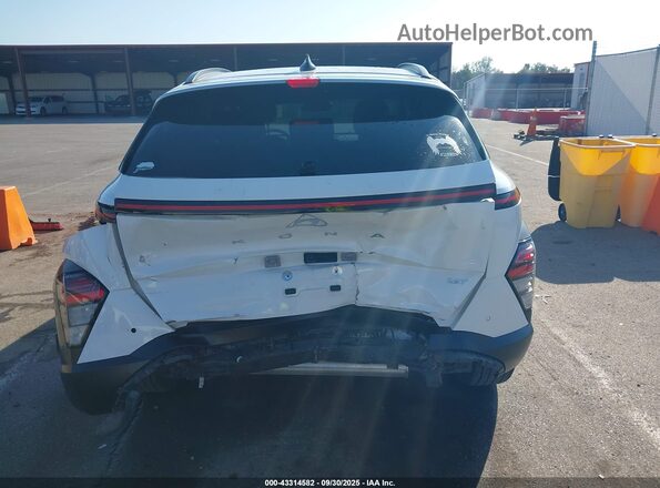 KM8HE3A33RU074674 2024 HYUNDAI KONA White 