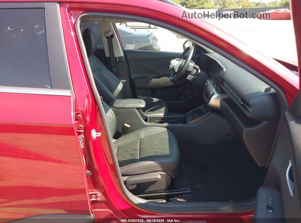 KM8HECA32RU044680 2024 HYUNDAI KONA Red წინა სალონის ხედი