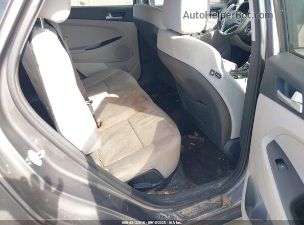 KM8J23A42LU129478 2020 HYUNDAI TUCSON Gray VIN կոդի պիտակի տեսք