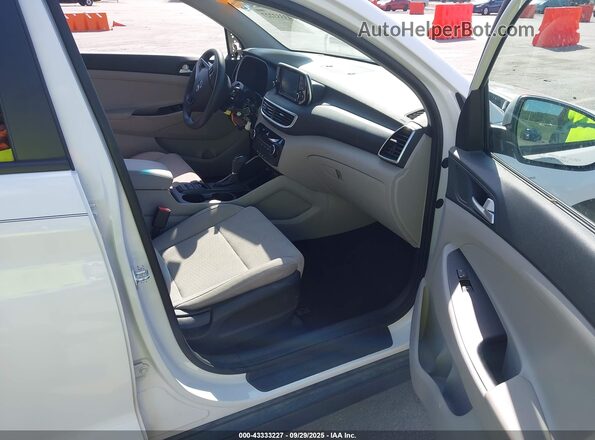 KM8J2CA46LU256766 2020 HYUNDAI TUCSON White Вид салону спереду