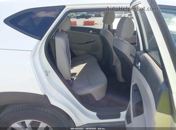 KM8J2CA46LU256766 2020 HYUNDAI TUCSON White Вид наклейки з VIN-кодом