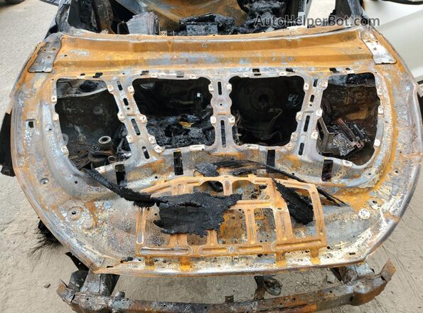 KM8J2CA47MU293021 2021 HYUNDAI TUCSON White Vista del compartimento del motor