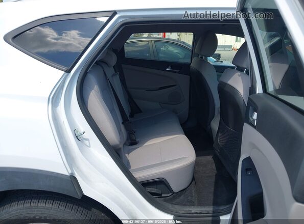 KM8J33A45LU114342 2020 HYUNDAI TUCSON White Вид наклейки з VIN-кодом