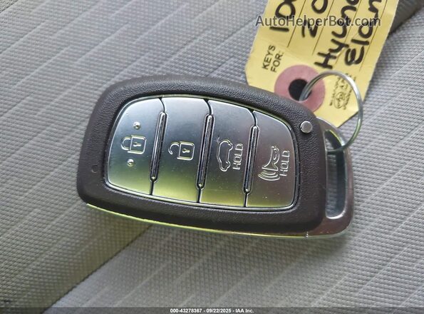 KM8J33A46LU124748 2020 HYUNDAI TUCSON Black Dashboard view