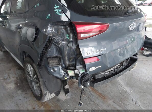 KM8J33AL2MU388882 2021 HYUNDAI TUCSON Gray 