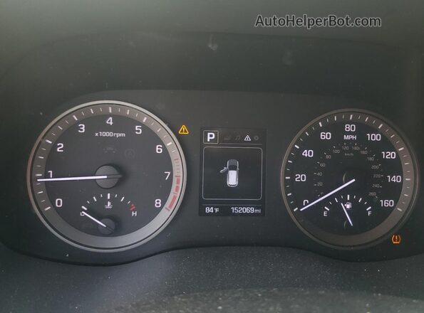 KM8J3CA4XJU746735 2018 HYUNDAI TUCSON Серебряный 