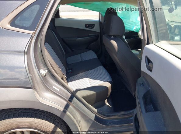 KM8K12AA5MU663793 2021 HYUNDAI KONA Gray VIN կոդի պիտակի տեսք