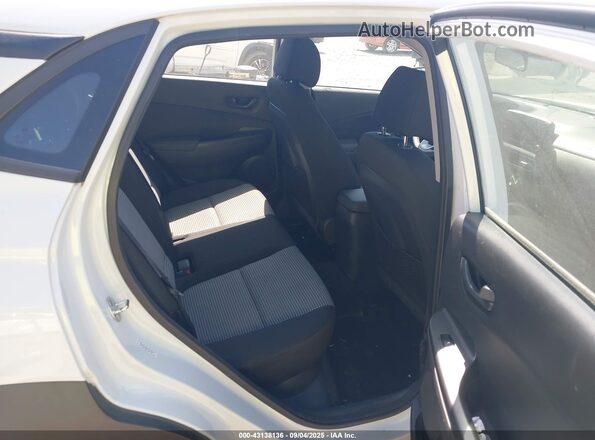 KM8K12AA8LU451663 2020 HYUNDAI KONA White Widok naklejki z numerem VIN