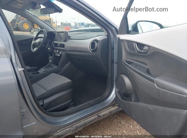KM8K12AAXMU640008 2021 HYUNDAI KONA Gray Սալոնի դիմացի տեսք