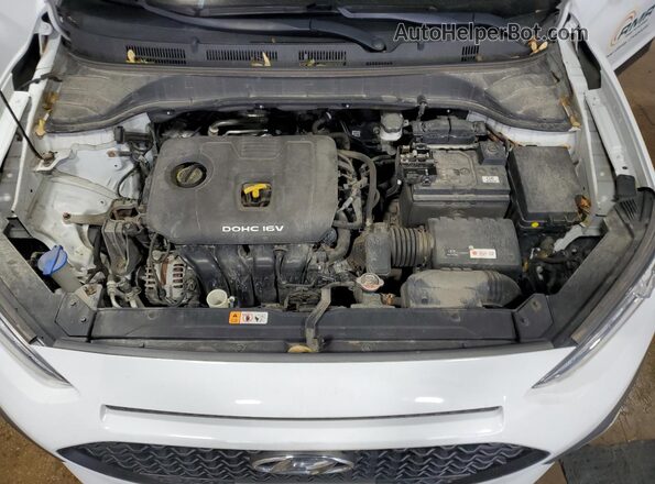 KM8K1CAA6LU407988 2020 HYUNDAI KONA White Вид задньої частини салону