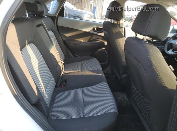 KM8K1CAA9JU070133 2018 HYUNDAI KONA Белый 