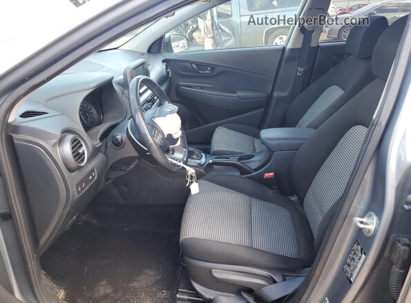KM8K22AA7LU405982 2020 HYUNDAI KONA Gray Vista interior delantera