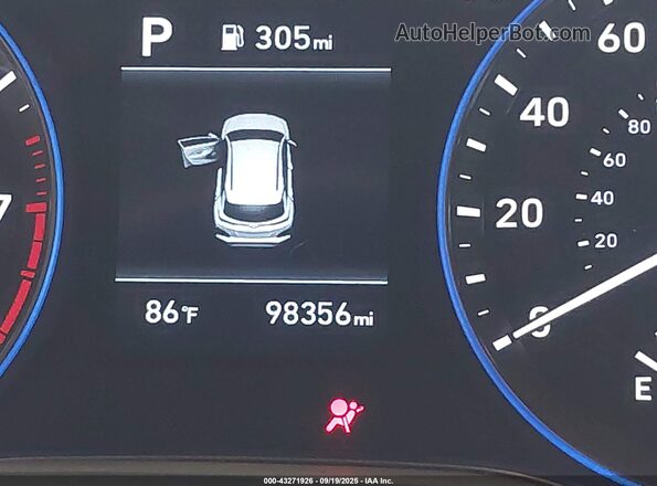 KM8K22AA8LU413265 2020 HYUNDAI KONA Серый 