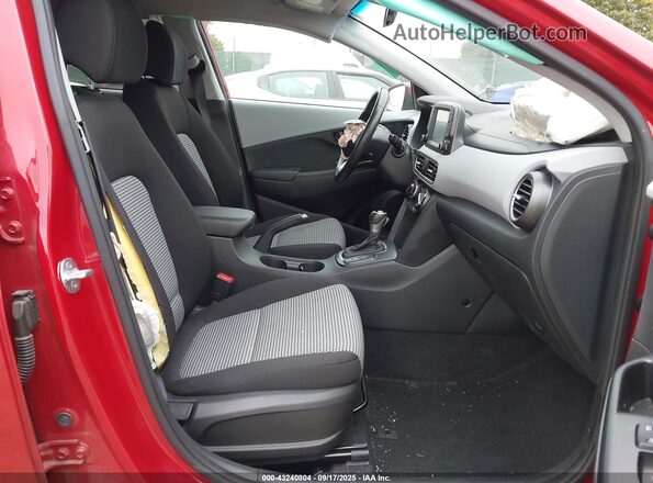 KM8K22AAXMU651667 2021 HYUNDAI KONA Red Vista interior delantera