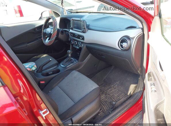KM8K2CAA7LU491140 2020 HYUNDAI KONA Red Вид салону спереду