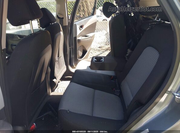 KM8K2CAA9MU682298 2021 HYUNDAI KONA Gray VIN կոդի պիտակի տեսք