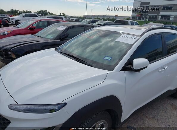 KM8K32AB6NU769934 2022 HYUNDAI KONA Белый Вид спереди