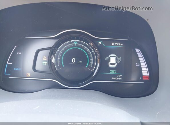 KM8K33AG5MU109450 2021 HYUNDAI KONA ELECTRIC Silver Widok tylnych siedzeń