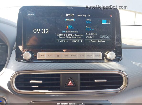 KM8K53AG9LU079104 2020 HYUNDAI KONA ELECTRIC Light Blue 