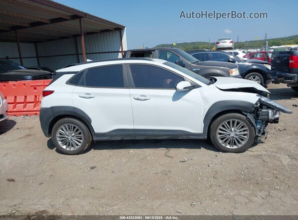 KM8K62AA0LU440786 2020 HYUNDAI KONA White უკანა სალონის ხედი
