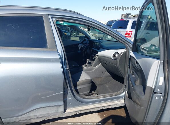 KM8K62AA6LU493492 2020 HYUNDAI KONA Серый Вид салона спереди