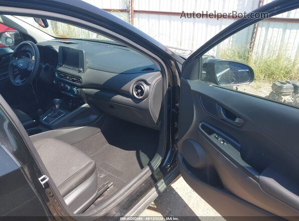 KM8K62AB2NU815234 2022 HYUNDAI KONA Черный Вид салона спереди