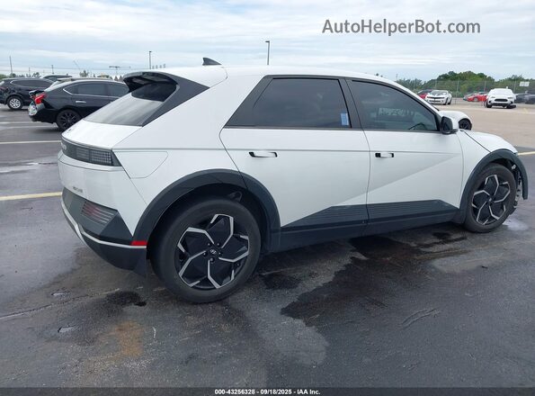 KM8KM4AEXNU070227 2022 HYUNDAI IONIQ 5 White Tył prawy