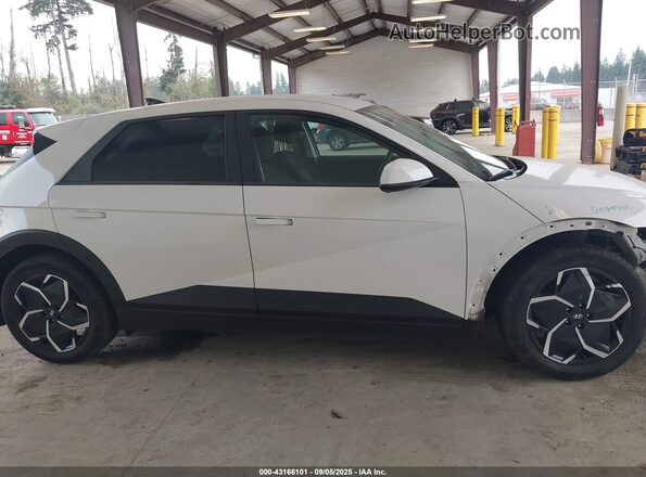 KM8KMDAF4PU217363 2023 HYUNDAI IONIQ 5 White 360 interior view