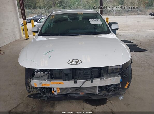 KM8KMDAF4PU217363 2023 HYUNDAI IONIQ 5 White Rear interior view