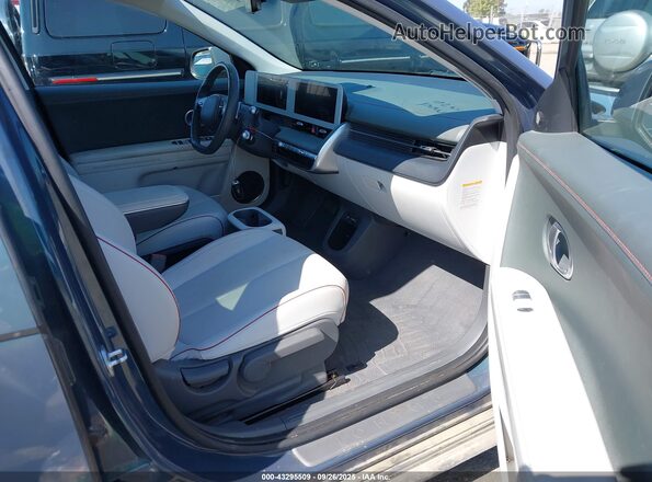 KM8KNDAF6PU207804 2023 HYUNDAI IONIQ 5 Blue Вид салону спереду