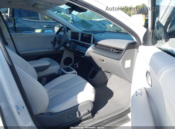 KM8KR4AE3PU189564 2023 HYUNDAI IONIQ 5 White 