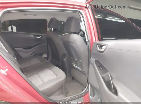 KMHC65LC0KU175046 2019 HYUNDAI IONIQ HYBRID Red 