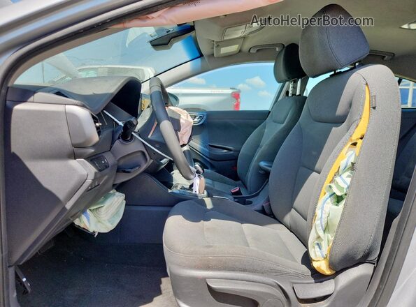 KMHC65LC6LU242752 2020 HYUNDAI IONIQ Silver Vista interior delantera