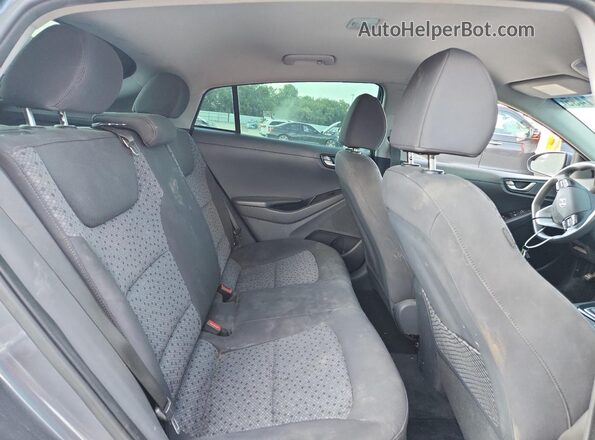 KMHC65LC8JU065392 2018 HYUNDAI IONIQ Gray 